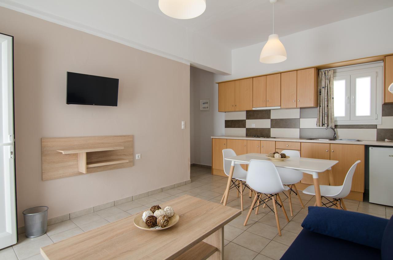 Aelia Rooms & Apartments Chora Exterior foto